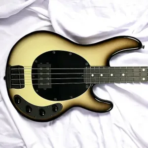 Ernie Ball Music Man StingRay 4 Special, Бріуле / Ебен