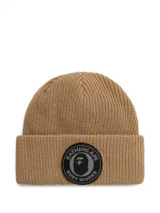 Шапка бини в рубчик с нашивкой-логотипом A BATHING APE, нейтральный