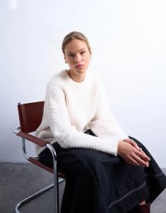 Вязаный джемпер Topshop с рукавами-фонариками цвета слоновой кости