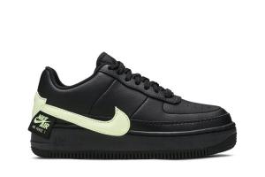 Кроссовки Nike Wmns Air Force 1 Jester XX 'Black Barely Volt', черный