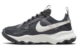 Женские кроссовки Nike TC 7900 Lifestyle, Gray