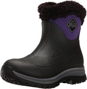 MUCK Women's Arctic Apres Slip On, Black/Parachute Purple