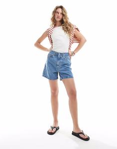 Шорты из денима в стиле папы ASOS DESIGN с завязкой сзади чисто-синего цвета