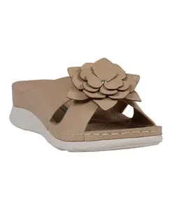 Женские удобные сандалии Claire Flower Rosette GC Shoes, коричневый/бежевый