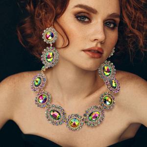 Вечернее ожерелье с круглыми овальными камнями Fashnzfab, Vitrail Medium