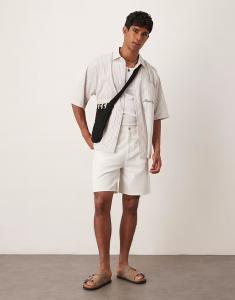 Длинные джинсовые шорты цвета экрю ASOS DESIGN