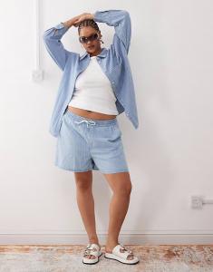 Короткие джинсовые шорты Curve в светло-голубую полоску Noisy May Curve