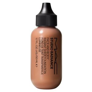Тональный крем для лица perfect shot studio radiance face and body radiant sheer Mac, w 4 - w4, объем 50 мл