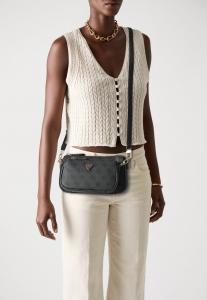 Сумка NOELLE II DBL POUCH CROSSBODY SET Guess, темно-серый