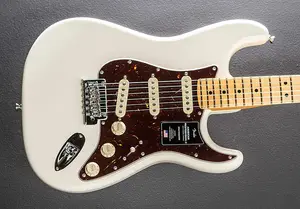 Fender American Professional II Stratocaster - Олимпийский белый с кленовой накладкой