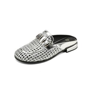 Женские сандалии с вырезами и закрытым носком FMM, Ecru