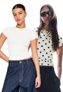 Комплект из двух базовых футболок с коротким рукавом и круглым вырезом. Bershka, Multi-Coloured