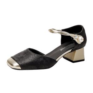 TATAYA Массивные каблуки на высокой шпильке 5 см женские черные, цвет Black