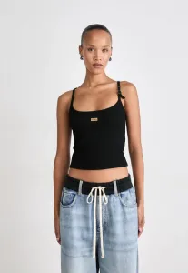 Деса топ Hugo, Black