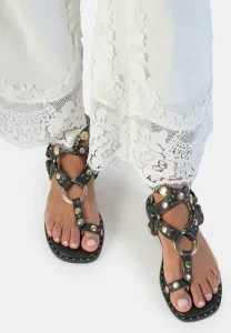 Con tachuelas tbar sandals Alma En Pena, Black