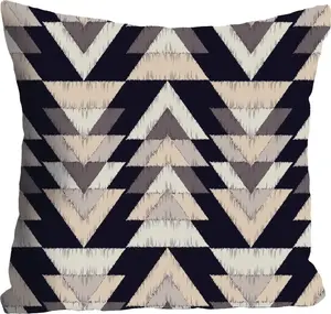 Декоративная подушка Queence ""Триангел", чехол без наполнителя, 1 шт 40х40 см, цвет bunt + bedruckt