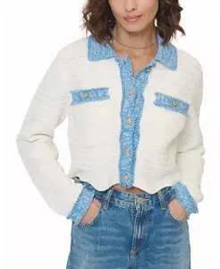 Женский свитер с фестончатой каймой в виде роз. Central Park West, мультиколор