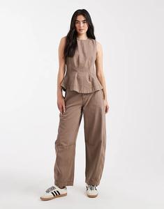 Брюки-бочонки ASOS DESIGN из комплекта одежды из серо-коричневого цвета с контрастной строчкой