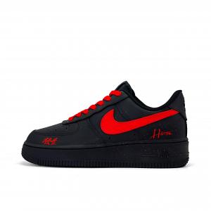Nike Женские низкие скейтбордные кроссовки Air Force 1 Good Things Happen с износостойким покрытием, черный с красными элементами