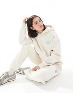 Толстовка Cotton On из плюшевой ткани премиум-класса цвета кокосового молока