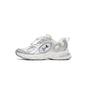 Коллекция Sports Life. Нескользящие, износостойкие, низкие кроссовки для детей. Детская обувь для повседневной жизни. Under Armour, белый