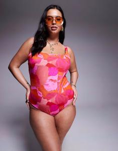 Купальник Arina Ultimate Revenge Curve Exclusive от ASOS DESIGN с квадратным вырезом и абстрактным принтом розового и красного цветов ASOS Curve