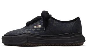 Низкие кеды Maison с леопардовым принтом Mihara Yasuhiro