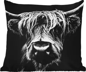 Подушка для улицы - Шотландский горный скот - Рога - Черный - Белый - Корова - Дикие животные - 45x45 см - Водонепроницаемая - Подушка для отдыха - Подушка с фотографией - Декоративная подушка MuchoWow