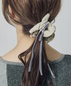 Заколка для подвешивания булочек с лентой Goldy, цвет Beige