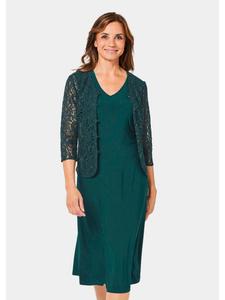 Платье с кружевным жакетом. Платье с кружевным жакетом, расшитым пайетками, изумрудно-зеленого цвета. GOLDNER