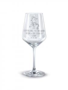 Бокал красного вина с надписью "Лиса, Рождество" на прозрачном фоне Mr. & Mrs. Panda