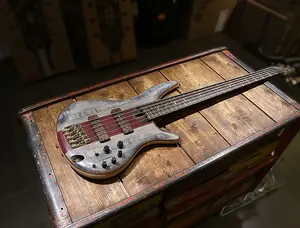 Ibanez SR5CMDX-BIL Premium Soundgear 2022 - настоящее время - Черный лед с низким блеском