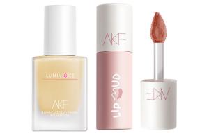 Матирующая сияющая тональная основа AKF