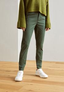 Чино DAYS CIGARET b.young, кинза