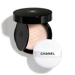 Рассыпчатая пудра с естественным финишем CHANEL POUDRE UNIVERSELLE ON-THE-GO FORMAT, 12 ROSY LIGHT