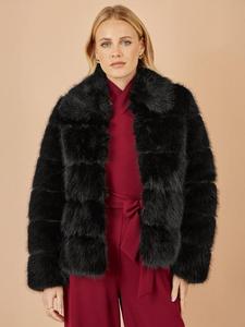 Пальто из искусственного меха с роскошным воротником Yumi