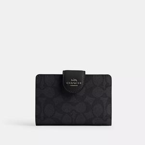 Coach Outlet Средний угловой кошелек с застежкой-молнией из фирменной ткани, бронзовый/угольный/черный