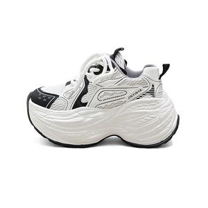 Женские кроссовки на платформе Low-Top Chunky A poinsettia princess, черный