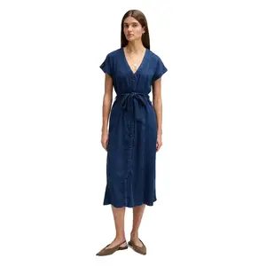 Платье миди с короткими рукавами и поясом от Lee, синий