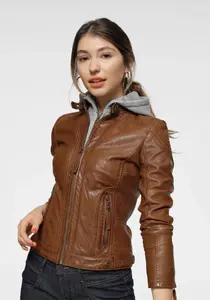 Цыганская кожаная куртка "Junja", с капюшоном, со съемной вставкой в ​​капюшоне и изысканными байкерскими деталями Gipsy, цвет Cognac