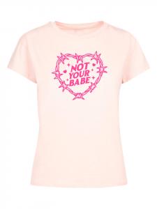 Футболка Box Tee Independent Woman Not Your Babe ко Дню Женщин в розовом цвете F4NT4STIC