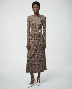 Платье с принтом и аппликацией Sfera, песочный