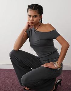 Асимметричный топ-топ Motel Elysian Cupro Coord темно-серого цвета