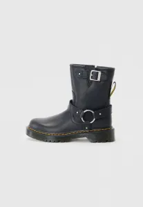 Зимние ботинки геная Dr. Martens, Black