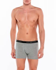 Мужское нижнее белье. В упаковке 3 труса-боксера из чесаного хлопка: 93 % и эластана: 7 %. Плоские внутренние швы Punto Blanco, серый