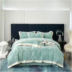 YUSIWOAL Комплект постельного белья из плюшевого вельвета с жаккардовым узором Green