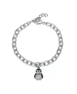 Браслет с подвеской в виде птицы из стерлингового серебра с покрытием из белого золота и красными, черными и белыми кубическими цирконами Genevive, silver