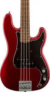 Бас-гитара Fender Nate Mendel P Bass RW Candy Apple Red с сумкой