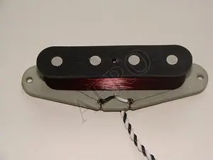 Aero Instrument Съемный звукосниматель Aero Musicmaster для замены баса Fender