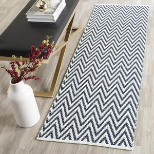 Ковер-дорожка SAFAVIEH, 69 x 214 см, Montauk Collection, Navy & Ivory, ручной работы шеврон хлопок, идеально для помещений с высокой проходимостью в гостиной, спальне (MTK812C)